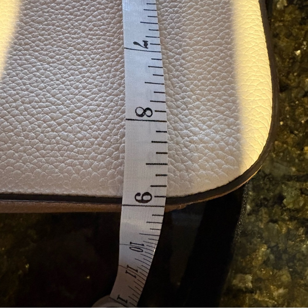 Kate Spade New York Hudson Pebbled, Leather Crossbody Bag - Picture 5 of 7